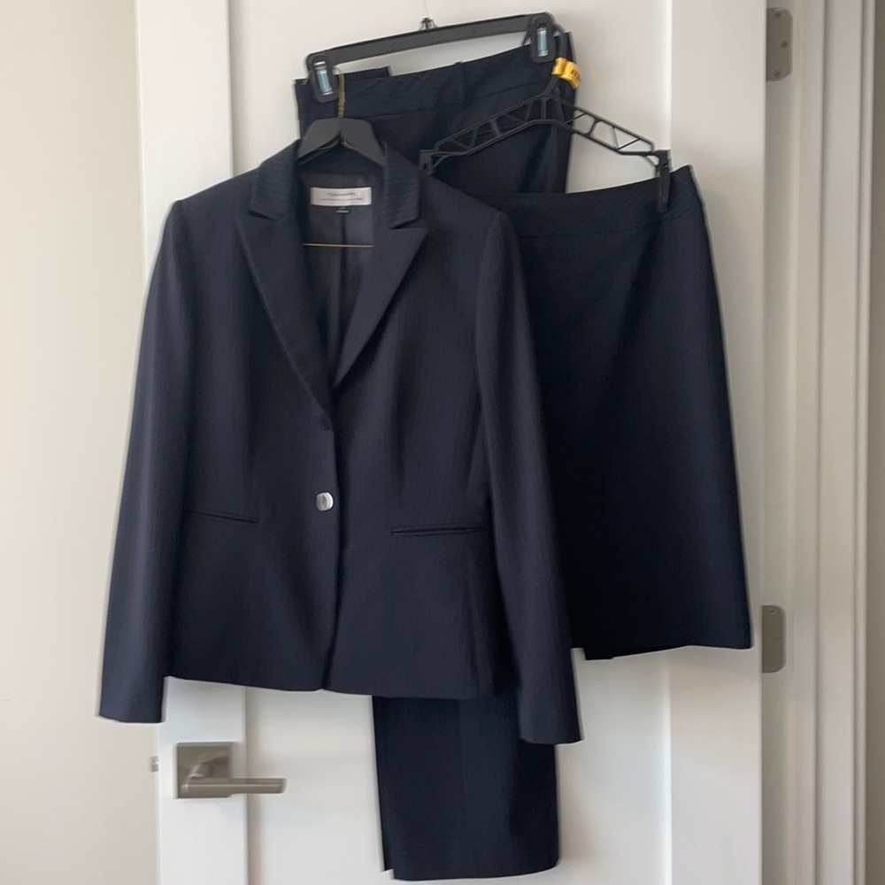 Tahari Arthur S. Levine 3-piece Suit